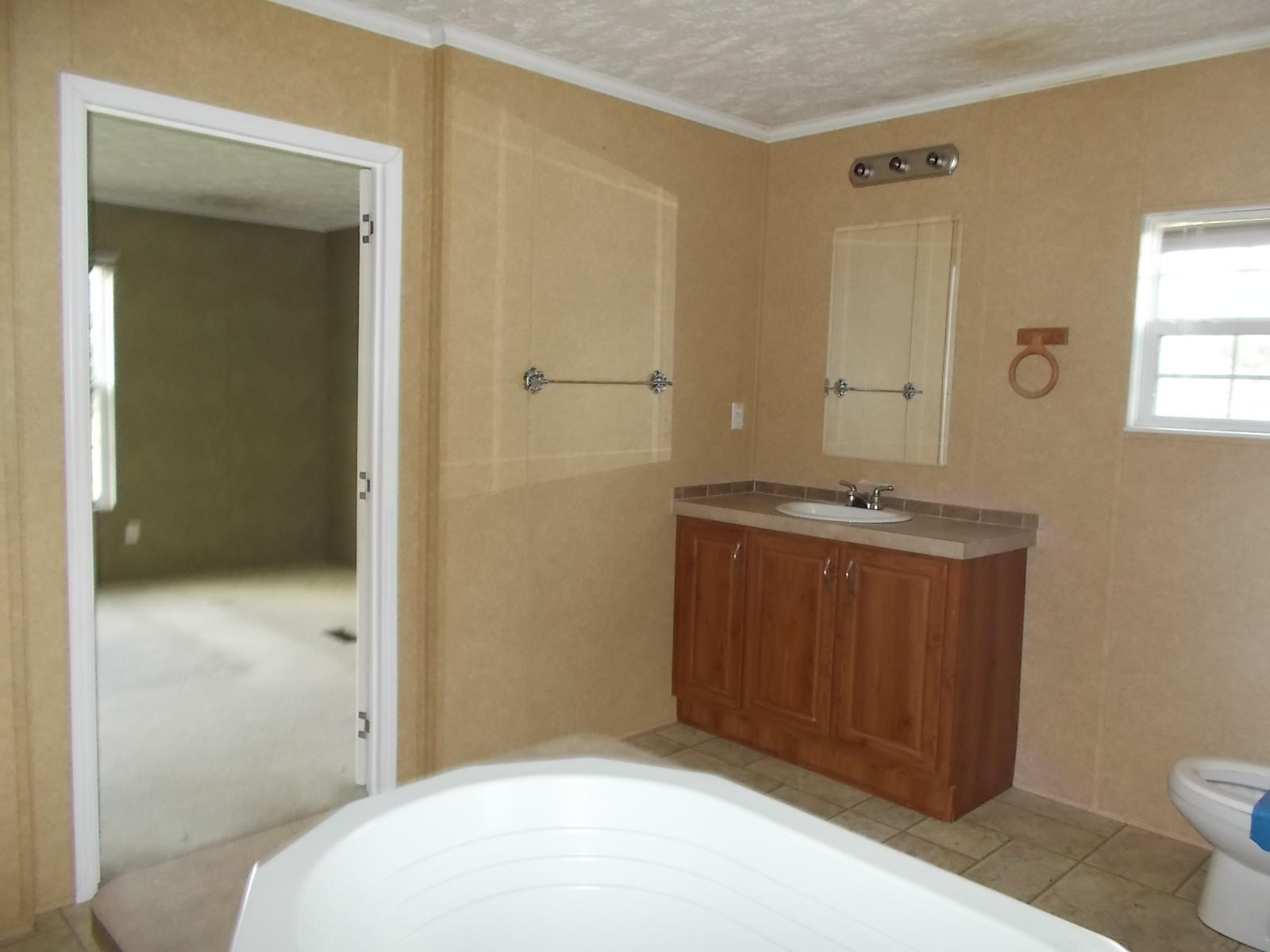 660 Emmas Road Rocky Mount, VA 24151 - Photo 36 of 37 DSCN0621