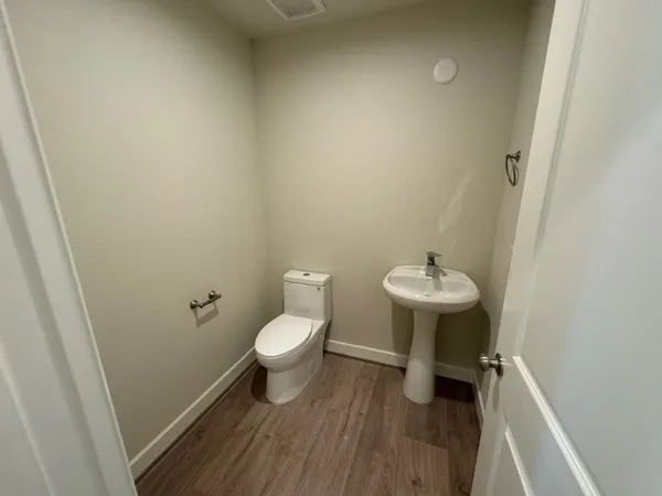$3,400 | 3013 Hicks Street, Houston, TX 77007