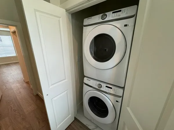 $3,400 | 3013 Hicks Street, Houston, TX 77007