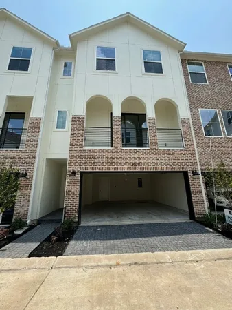 $3,400 | 3013 Hicks Street, Houston, TX 77007