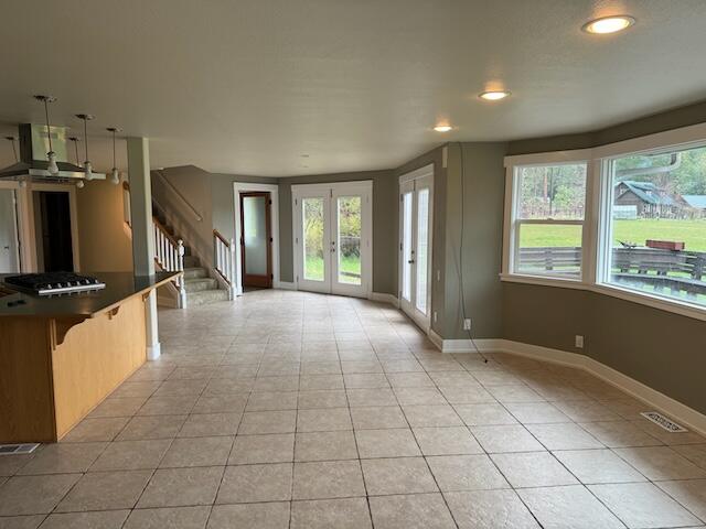 807 Kincaid Road Williams, OR 97544 - Photo 6 of 34 01 - 22