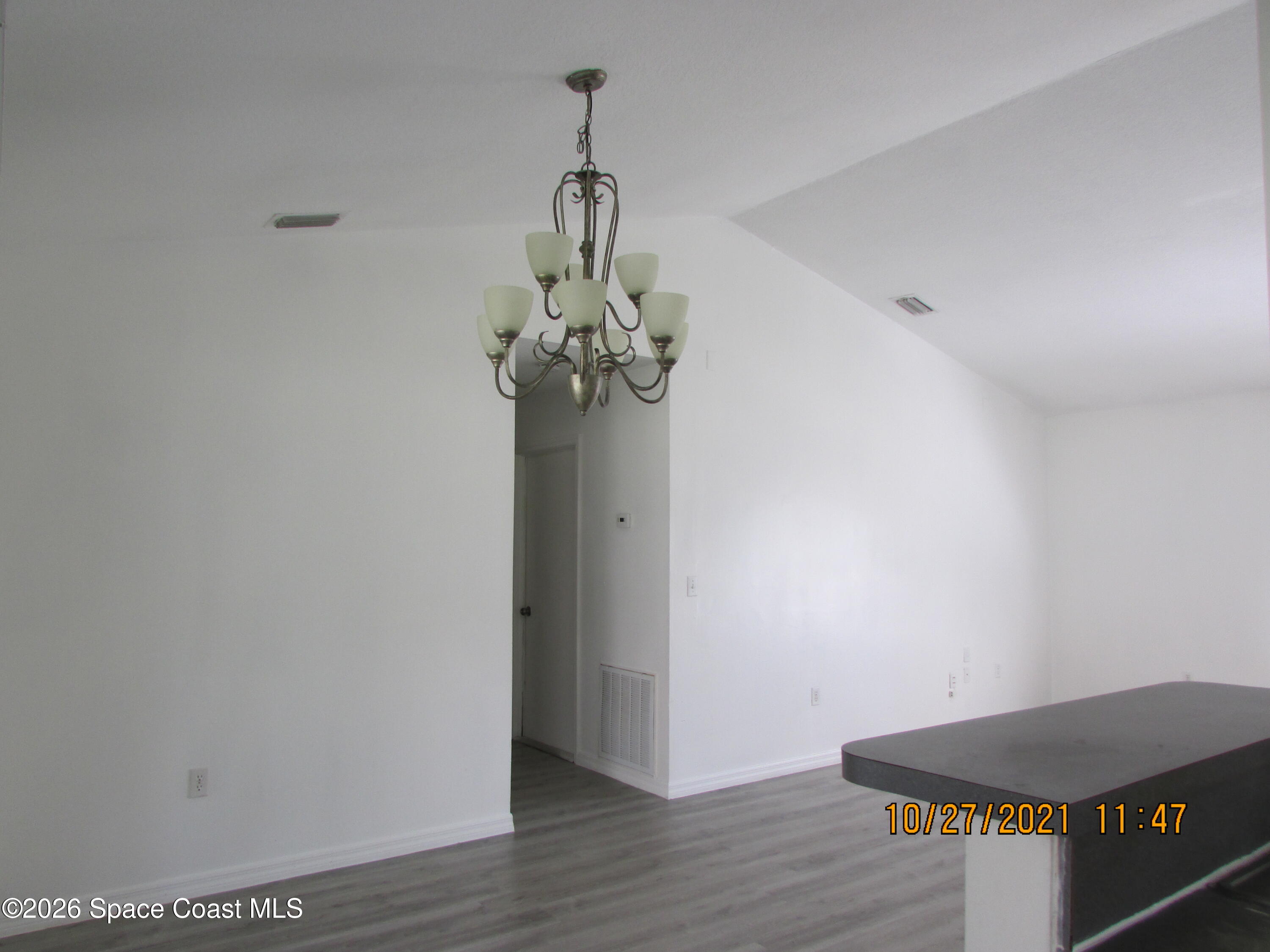 141 Scotch Street Southwest Palm Bay, FL 32908 - Photo 9 of 23 IMG_5555