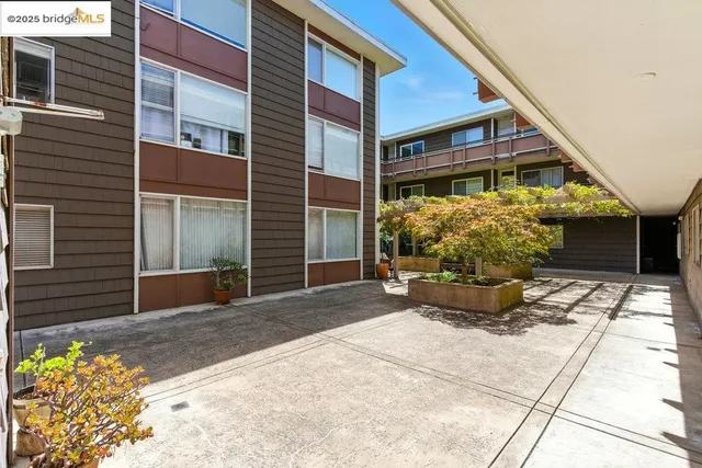 $688,000 | 2601 College Avenue, Unit 203, Berkeley, CA 94704