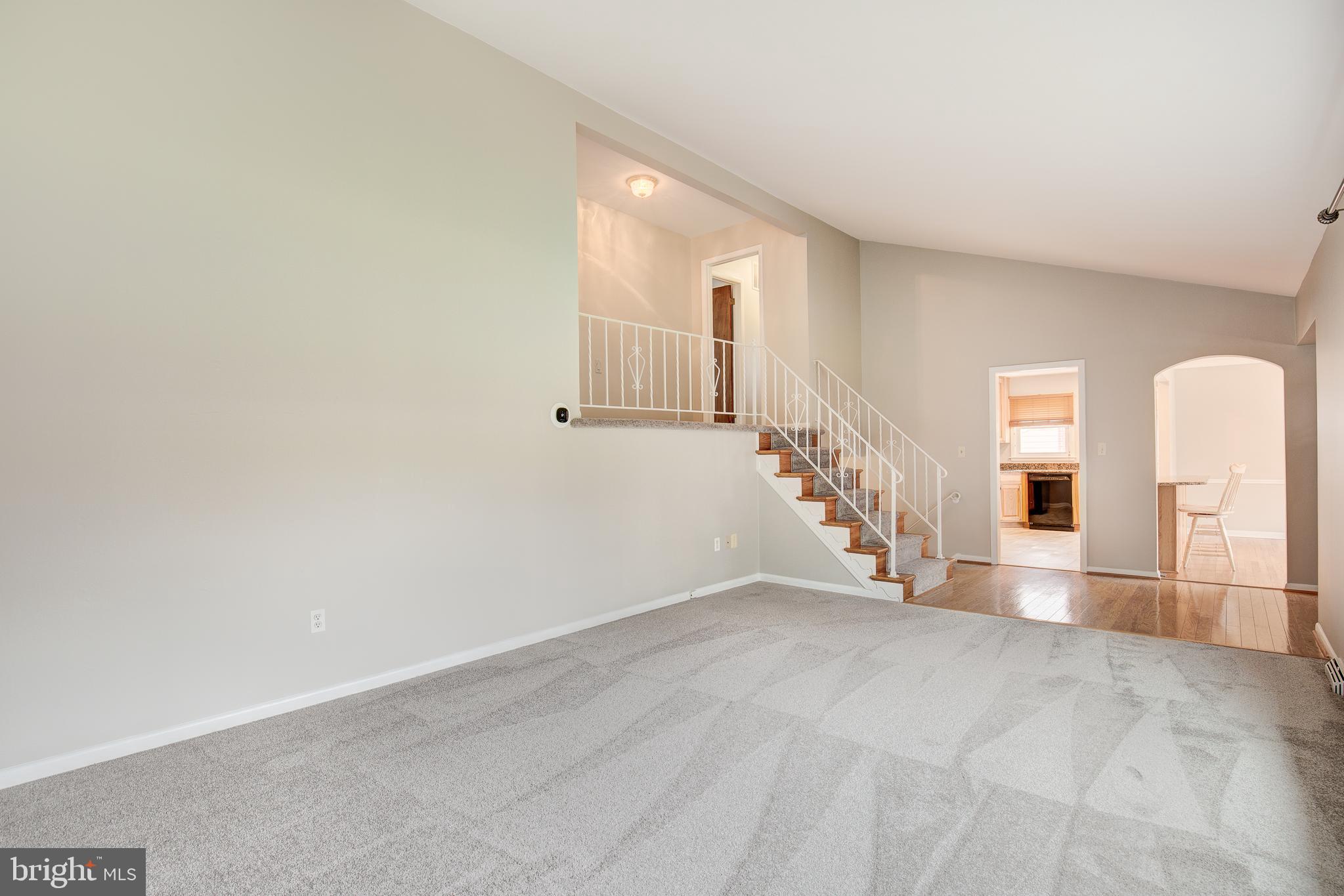 4510 Dresden Road Baltimore, MD 21208 - Photo 14 of 32 Living Room
