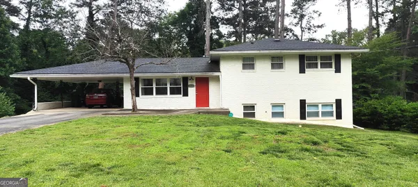 $2,800 | 2752 Arrowood Drive, Unit UPSTAIRS, East Point, GA 30344