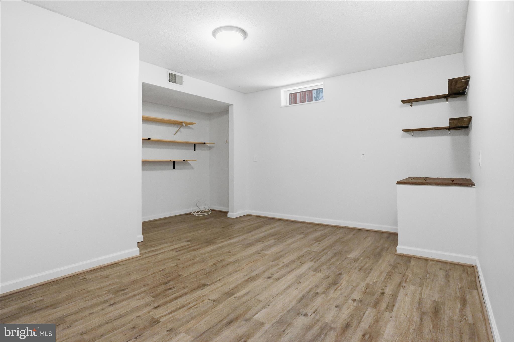 18507 Amidon Avenue Triangle, VA 22172 - Photo 26 of 42