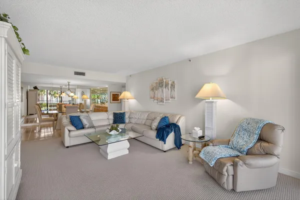$650,000 | 1300 Jimmy Buffett Mem Highway, Unit 119, Jupiter, FL 33477