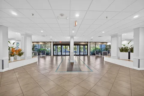 $650,000 | 1300 Jimmy Buffett Mem Highway, Unit 119, Jupiter, FL 33477