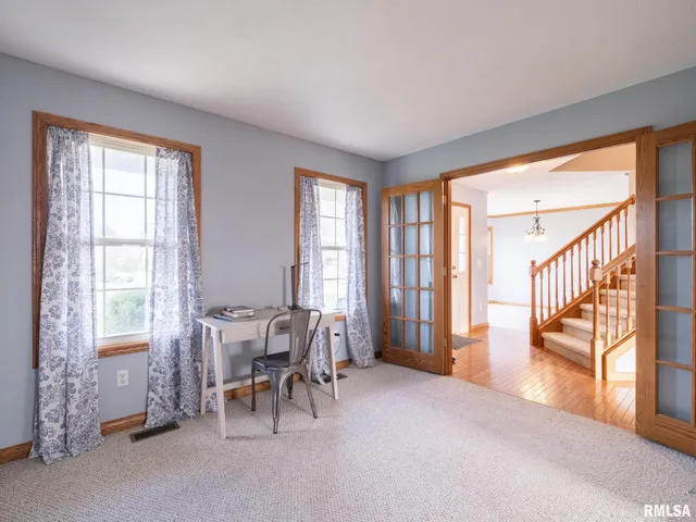 $325,000 | 2215 County Road 600 North, Secor, IL 61771