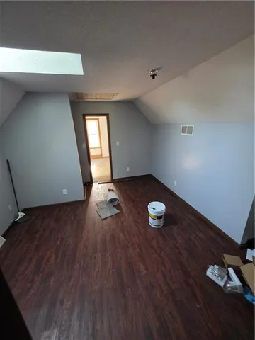 $435,000 | 8215 Schell Road, Pleasant Valley, MO 64068