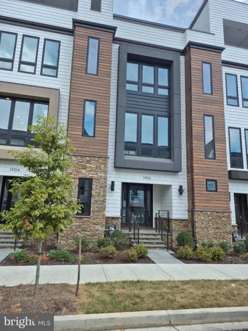 $1,148,060 | 14916 Dispatch Street, Unit 15, Rockville, MD 20850