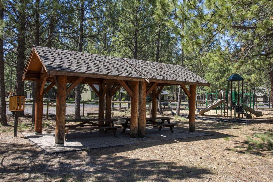 14866 Bluegrass Loop Sisters, OR 97759 - Photo 22 of 23