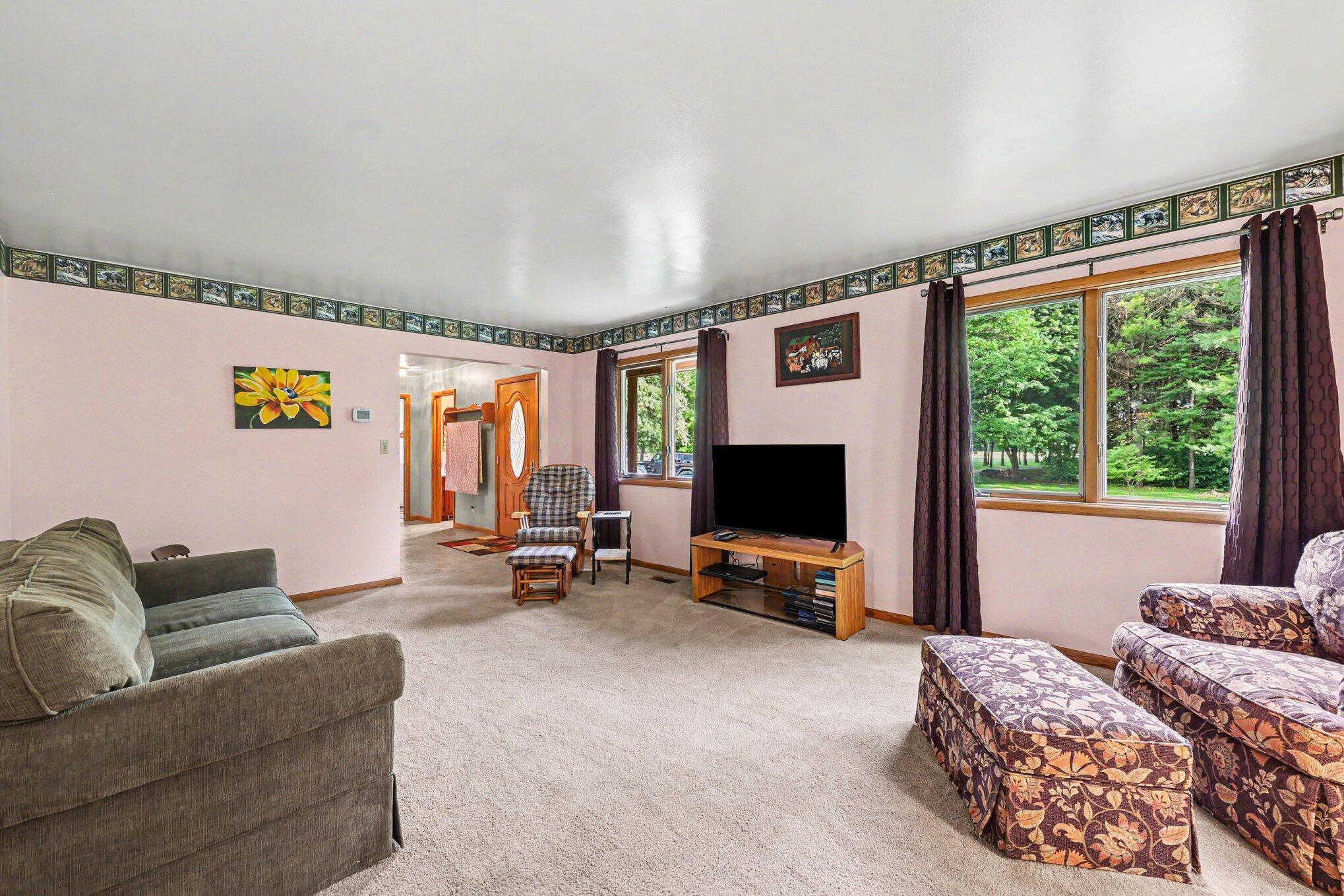 5688 West Waters Road Ann Arbor, MI 48103 - Photo 18 of 47 17 - 5688 W Waters Rd