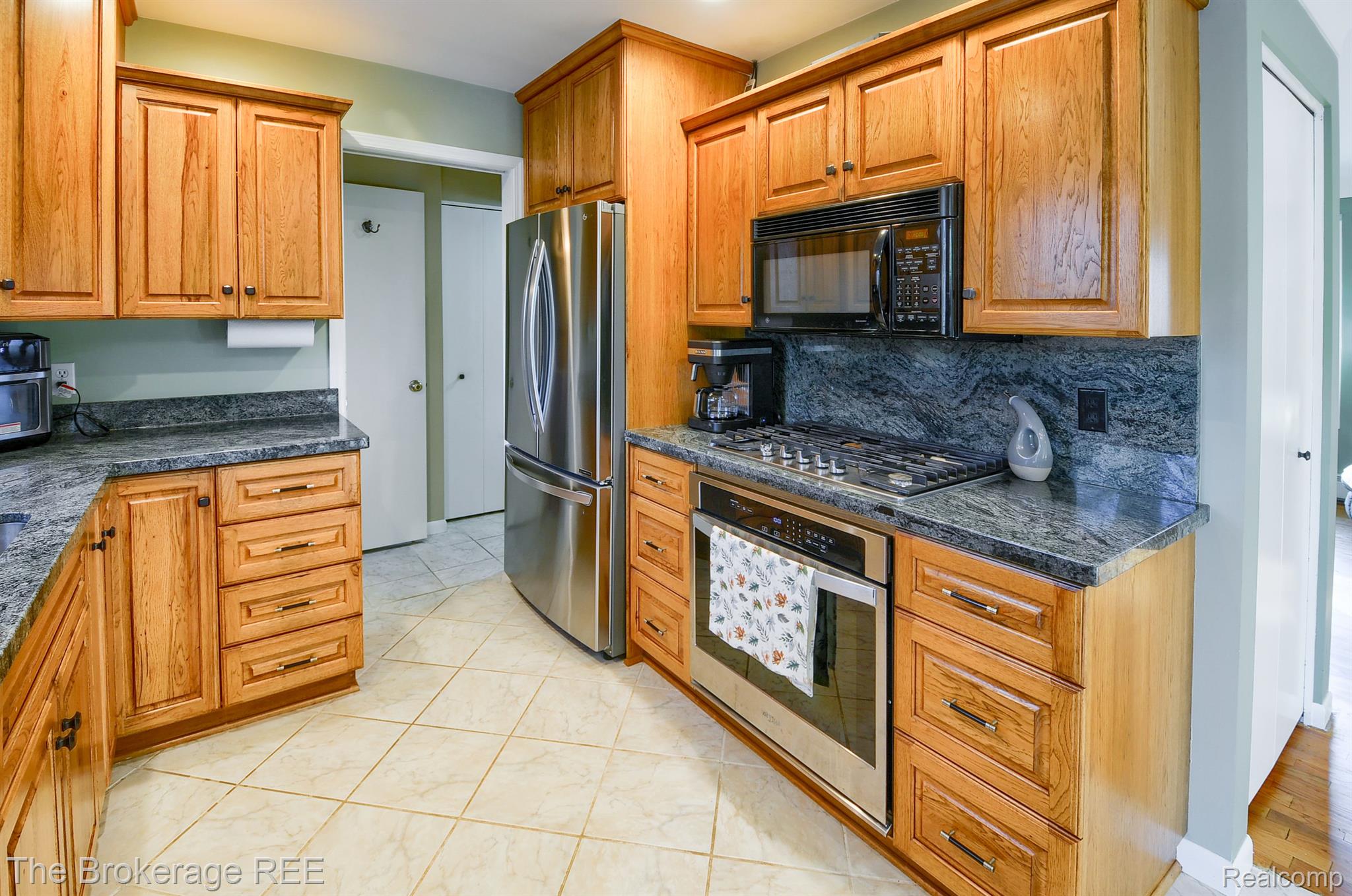 6290 Corunna Road Flint, MI 48532 - Photo 25 of 60 Gallery Image 25