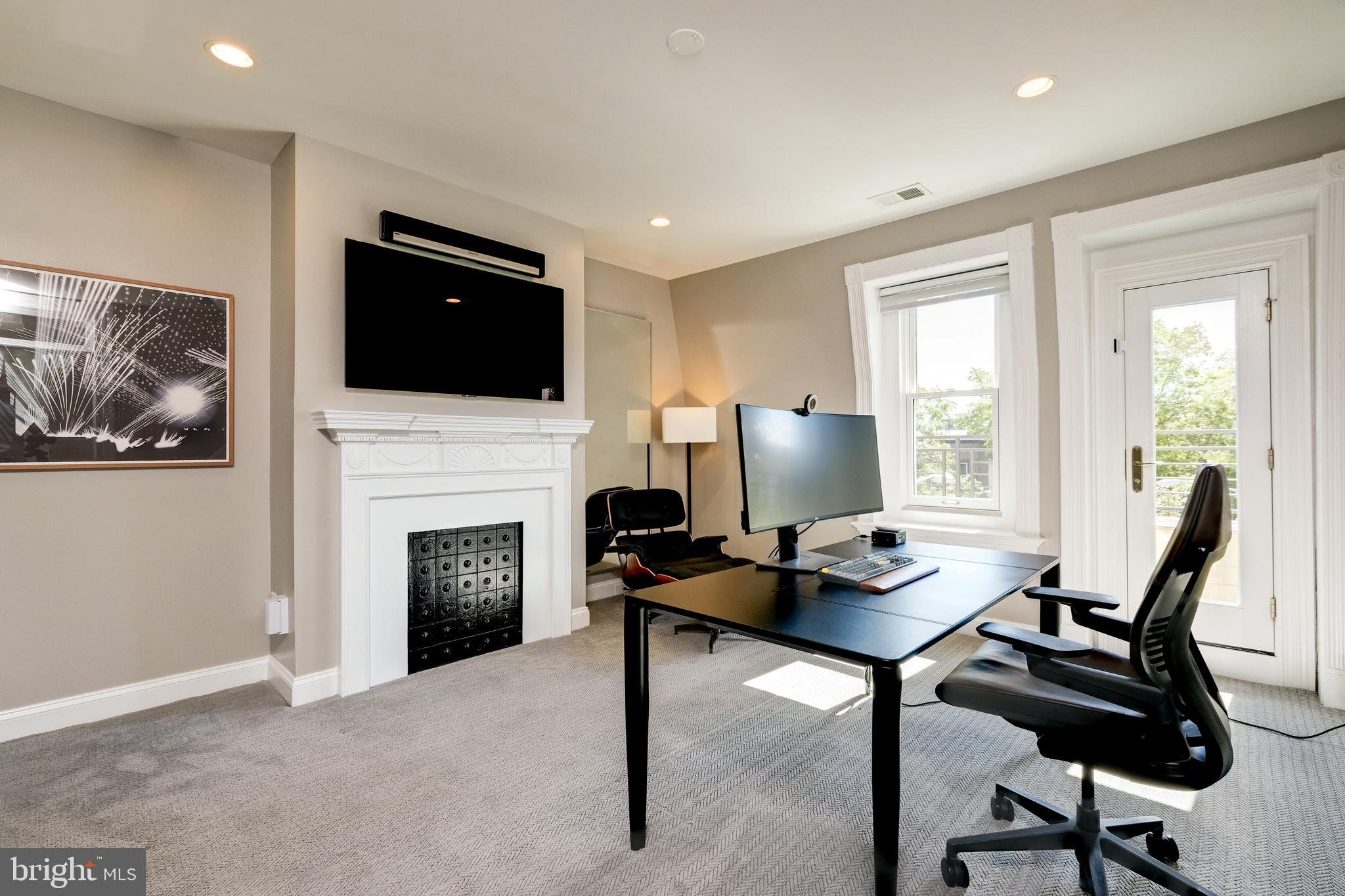 2121 R Street Northwest Washington, DC 20008 - Photo 33 of 47