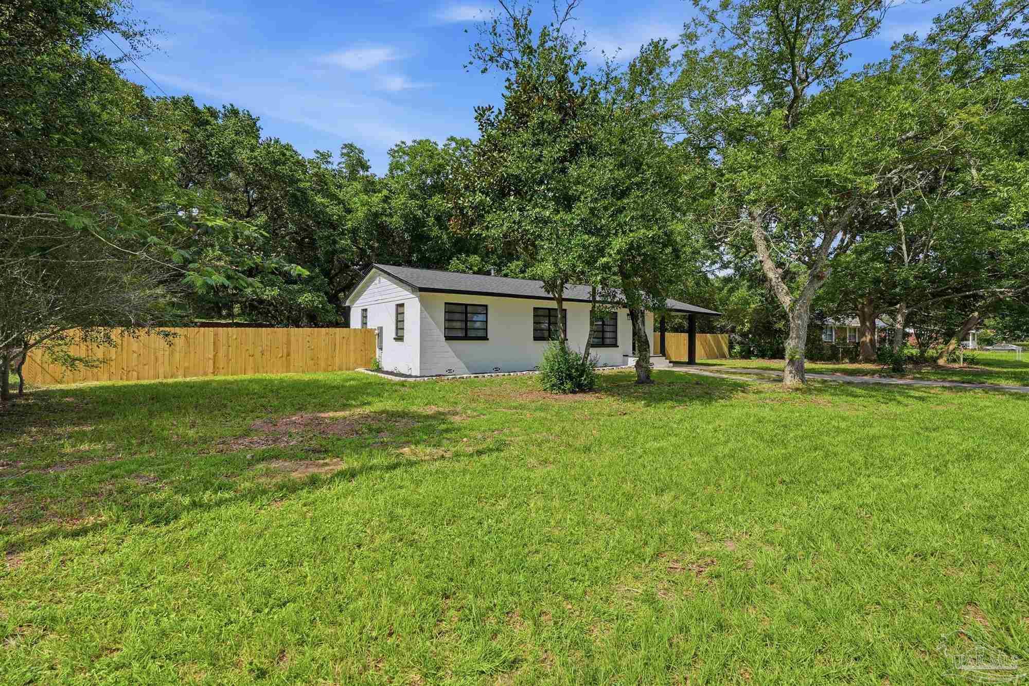 350 Kelson Road Pensacola, FL 32514 - Photo 2 of 30 Gallery Image 2
