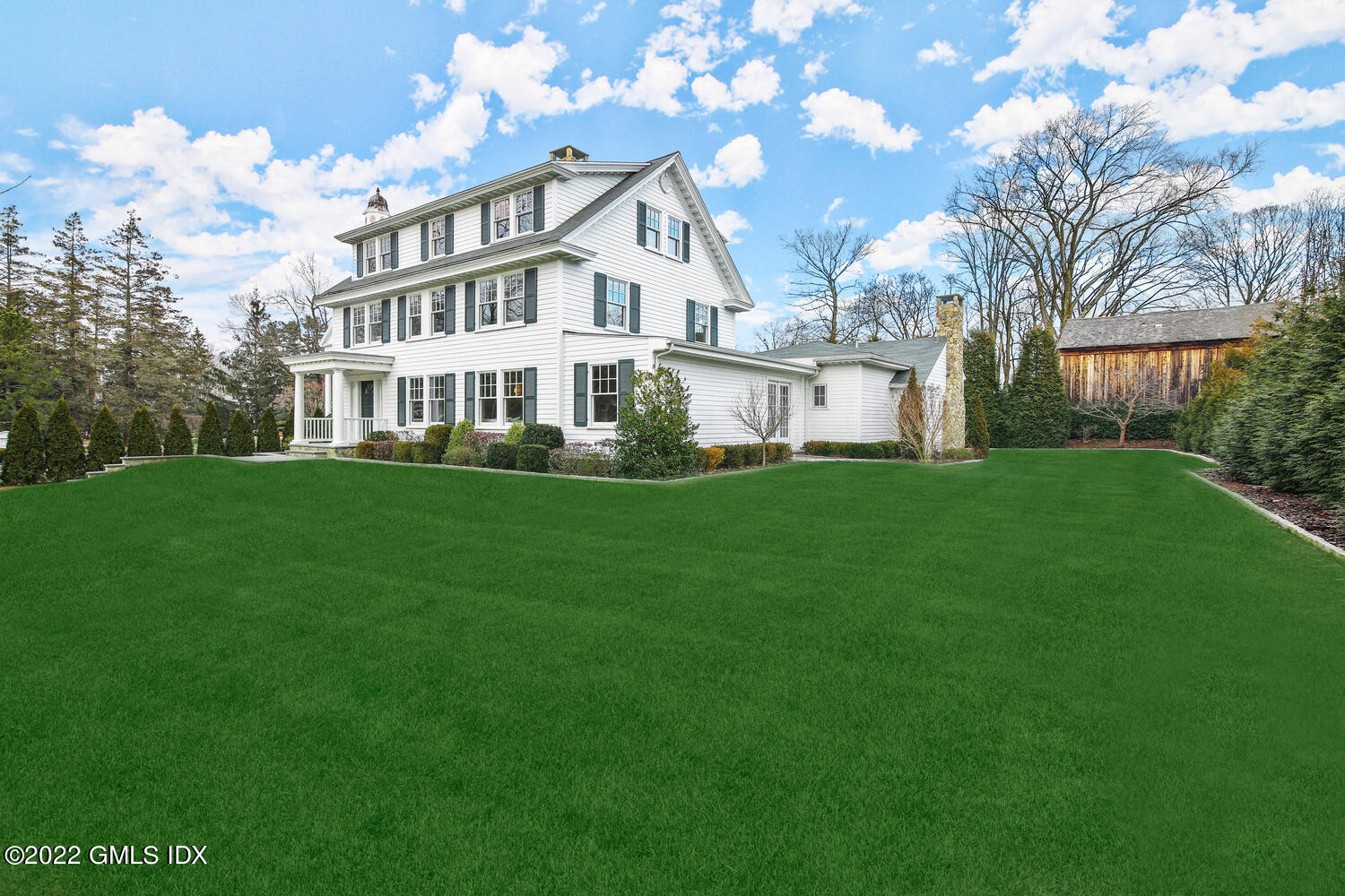 9 Park Place Greenwich, CT 06830 - Photo 1 of 29 Impeccably renovated 5 bedroom classic