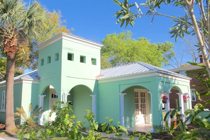 950 Rutledge Avenue Charleston, SC 29403 - Photo 1 of 27 pic