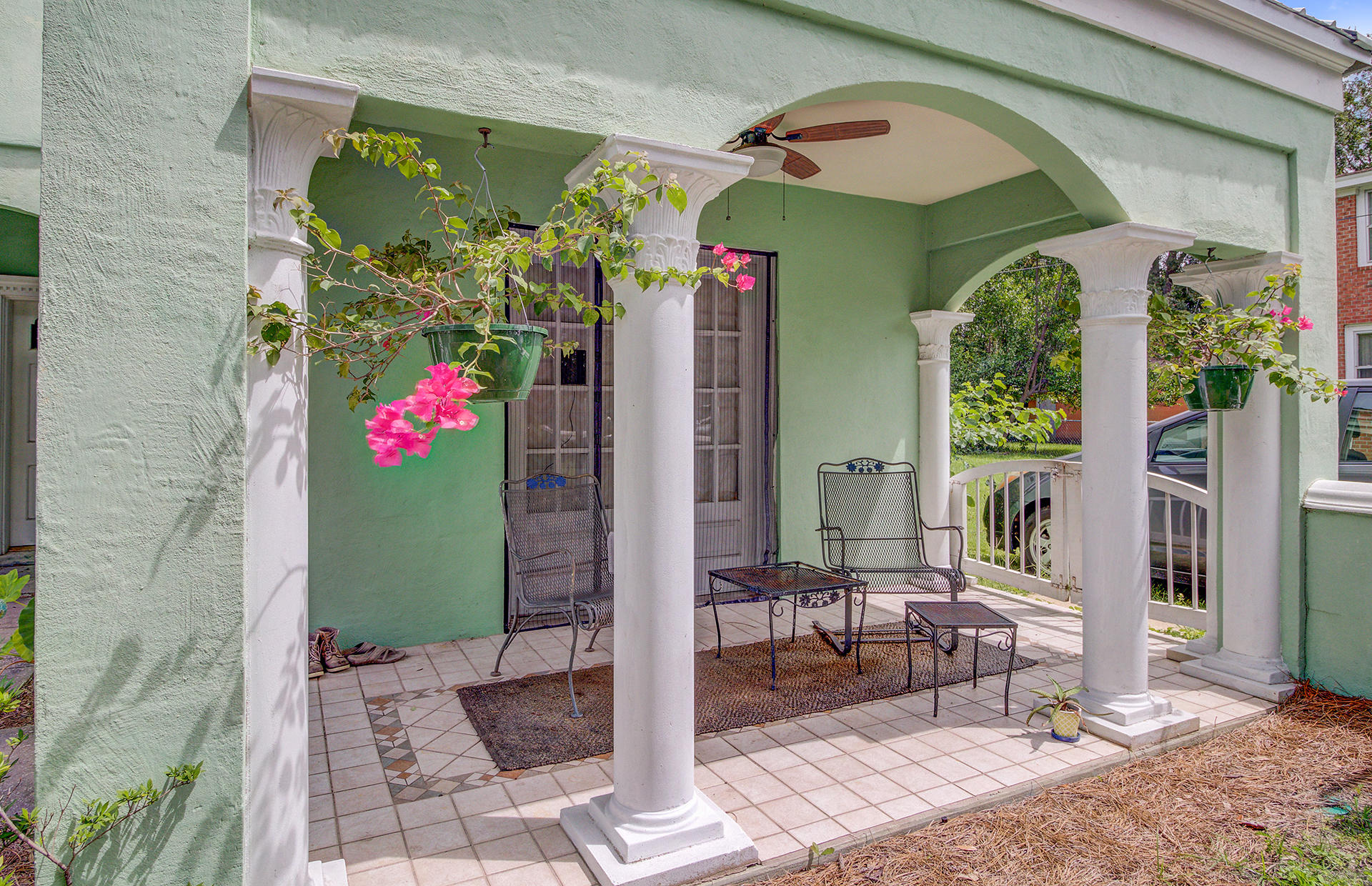 950 Rutledge Avenue Charleston, SC 29403 - Photo 6 of 27 5