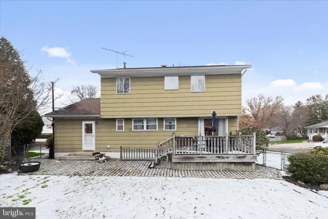 $500,000 | 510 Kenora Drive, Millersville, MD 21108