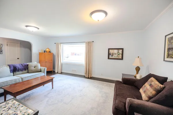 $319,900 | 507 West 11th Street, Morris, MN 56267