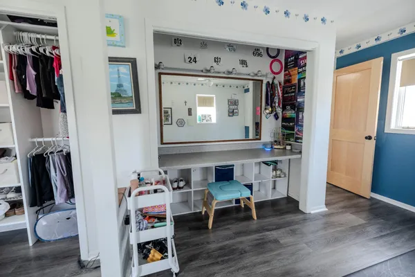 $319,900 | 507 West 11th Street, Morris, MN 56267