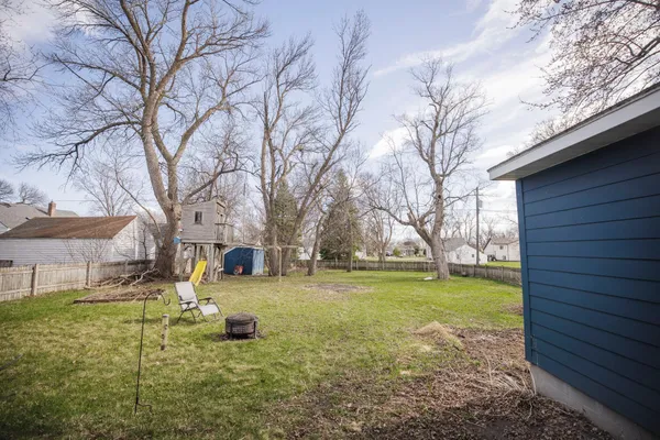 $319,900 | 507 West 11th Street, Morris, MN 56267