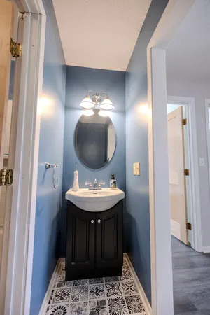 $319,900 | 507 West 11th Street, Morris, MN 56267