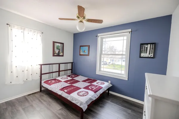 $319,900 | 507 West 11th Street, Morris, MN 56267