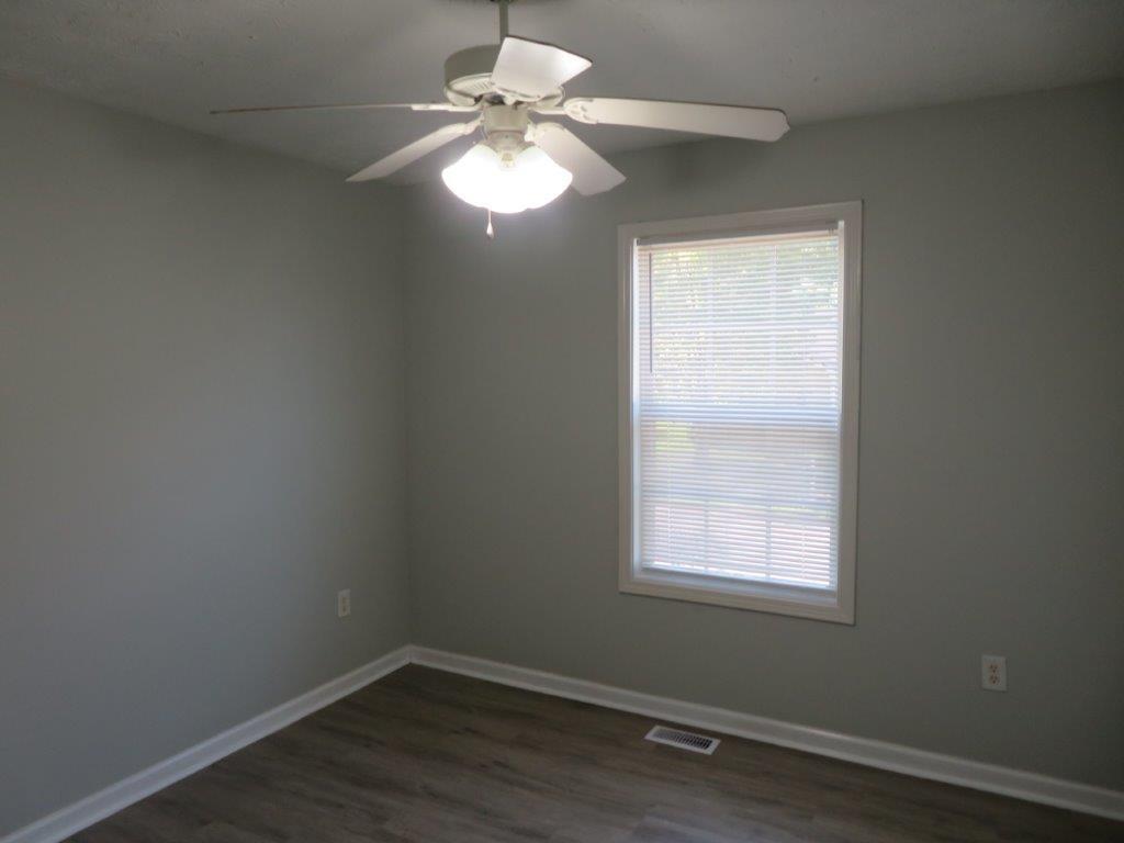 545 Bridgeport Place Monroe, GA 30655 - Photo 8 of 24