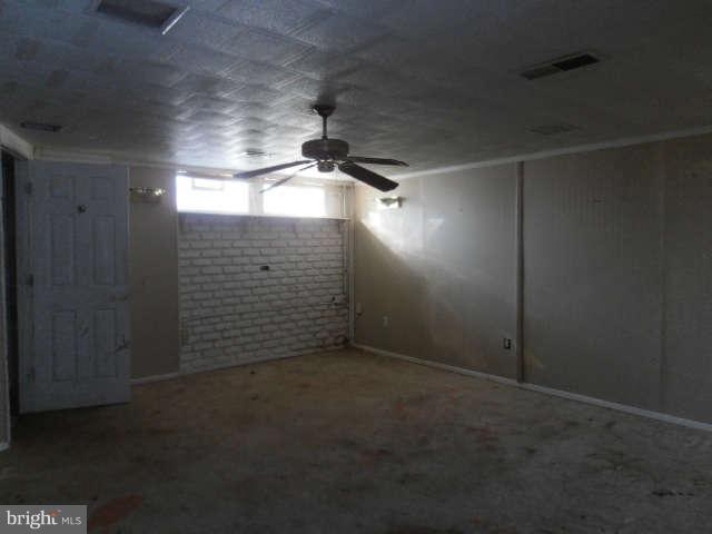 2102 Graythorn Road Middle River, MD 21220 - Photo 14 of 18 a view of an empty room