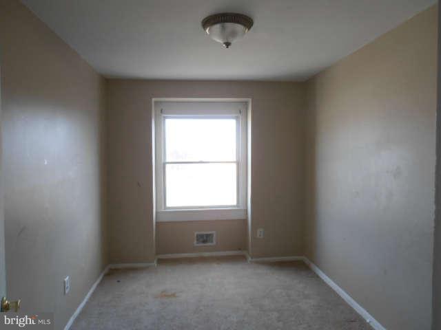 2102 Graythorn Road Middle River, MD 21220 - Photo 15 of 18 an empty room with a window