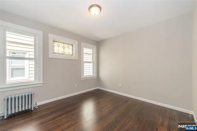 $799,000 | 134 Knapp Avenue, Clifton, NJ 07011