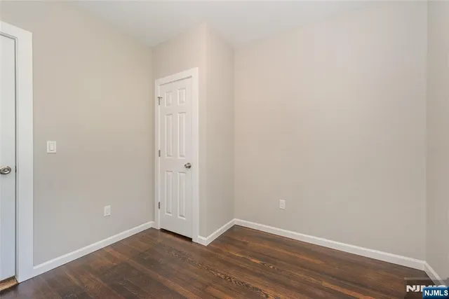 $799,000 | 134 Knapp Avenue, Clifton, NJ 07011