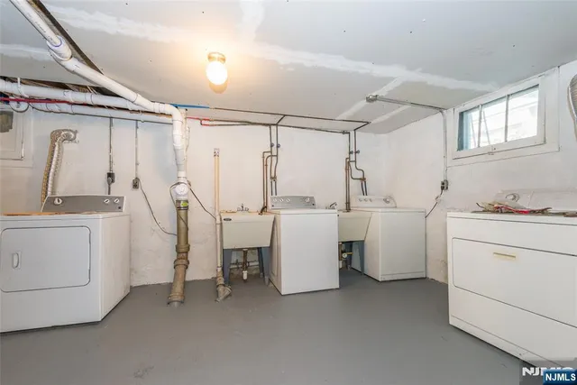 $799,000 | 134 Knapp Avenue, Clifton, NJ 07011