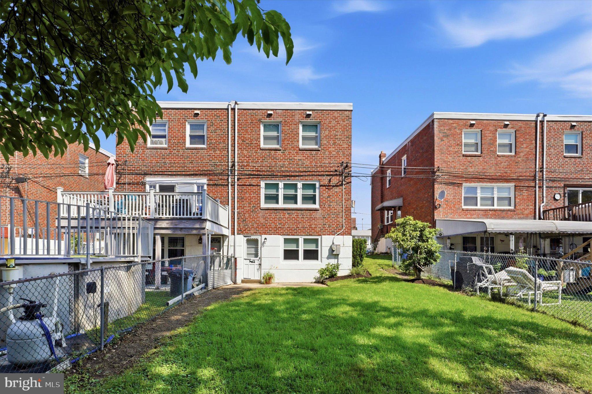 668 Renz Street Philadelphia, PA 19128 - Photo 20 of 25 Charming brick duplex with spacious yard.