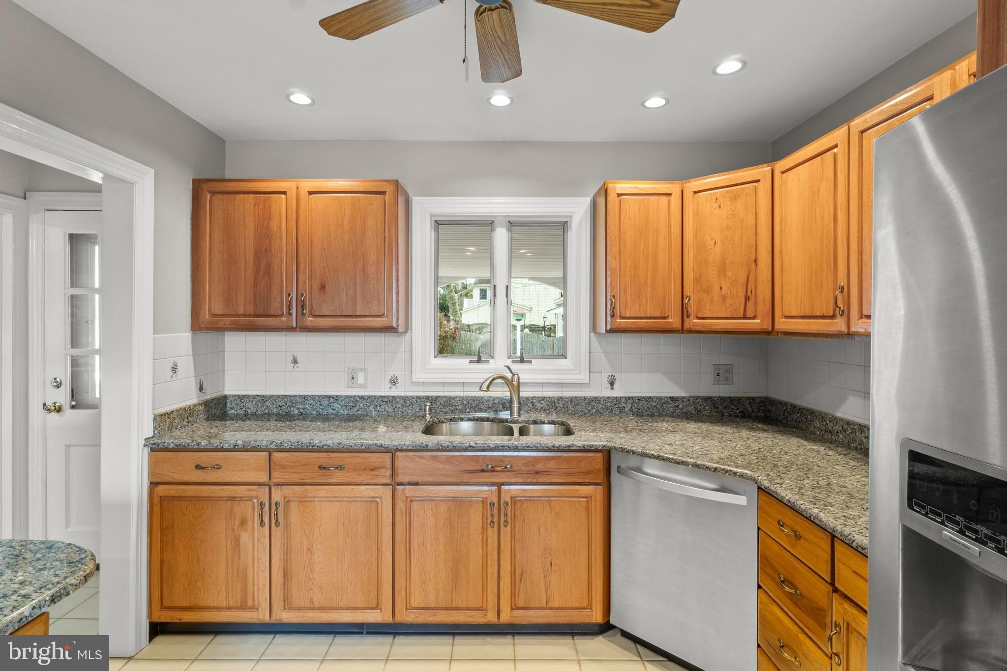 101 Maple Avenue Delanco, NJ 08075 - Photo 15 of 39