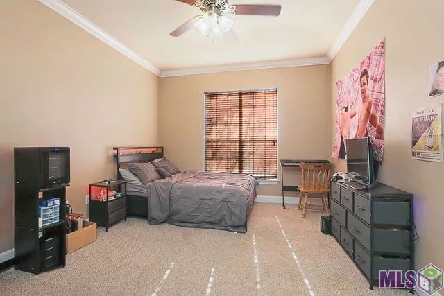 $214,000 | 710 East Boyd Drive, Unit 1604, Baton Rouge, LA 70808