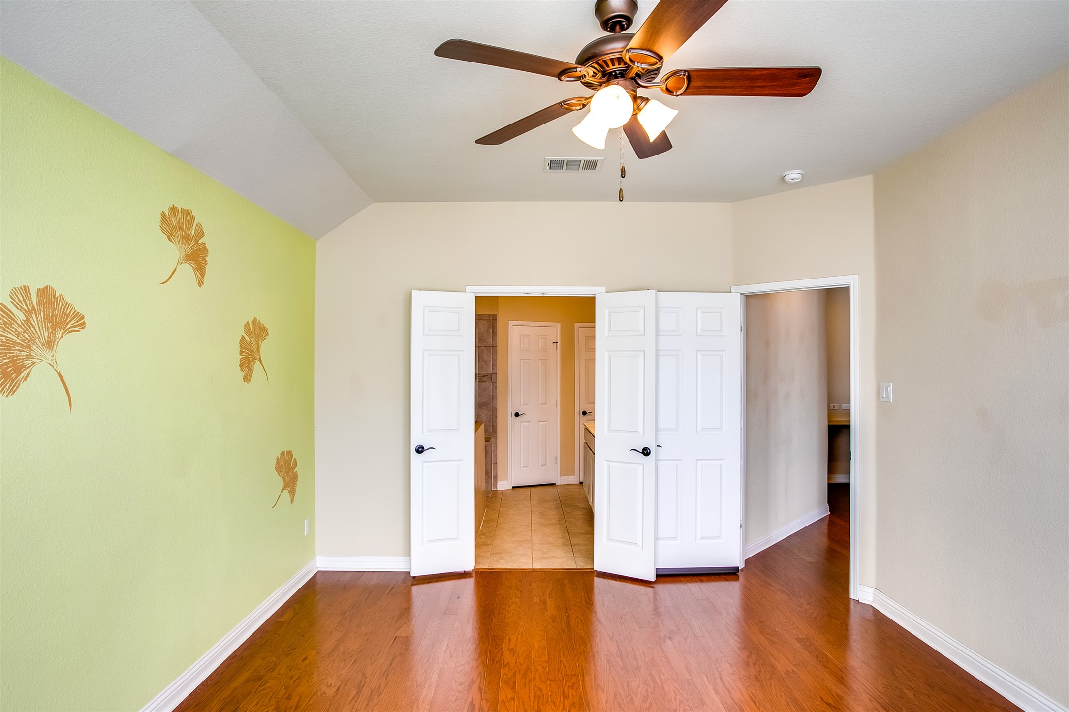 1721 Elaina Loop Leander, TX 78641 - Photo 17 of 28