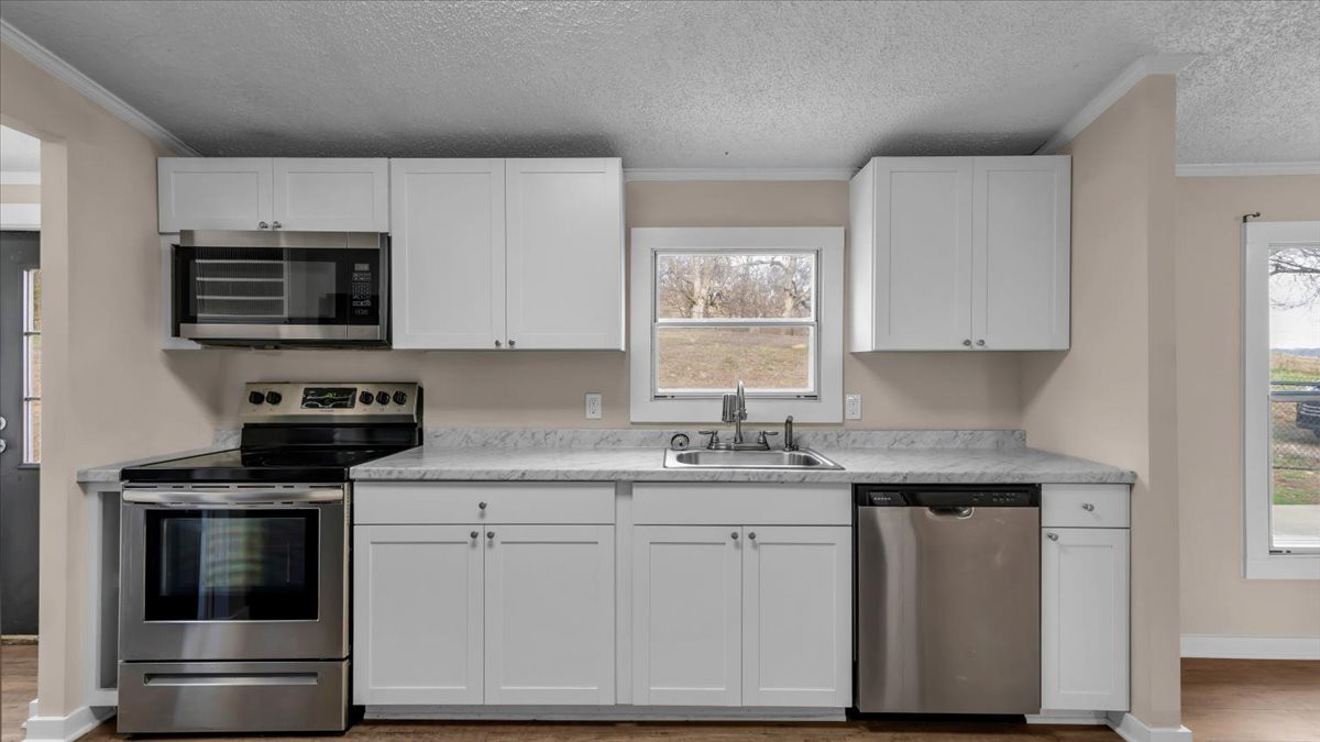 2096 Coleman Road Cornersville, TN 37047 - Photo 13 of 35