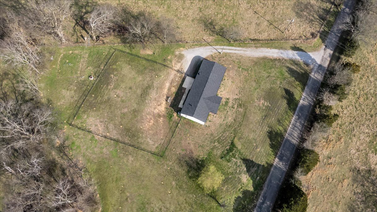 2096 Coleman Road Cornersville, TN 37047 - Photo 25 of 35