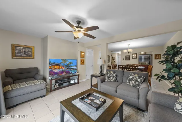 $475,000 | 46 Parsler Place, Unit 46, Fords, NJ 08863