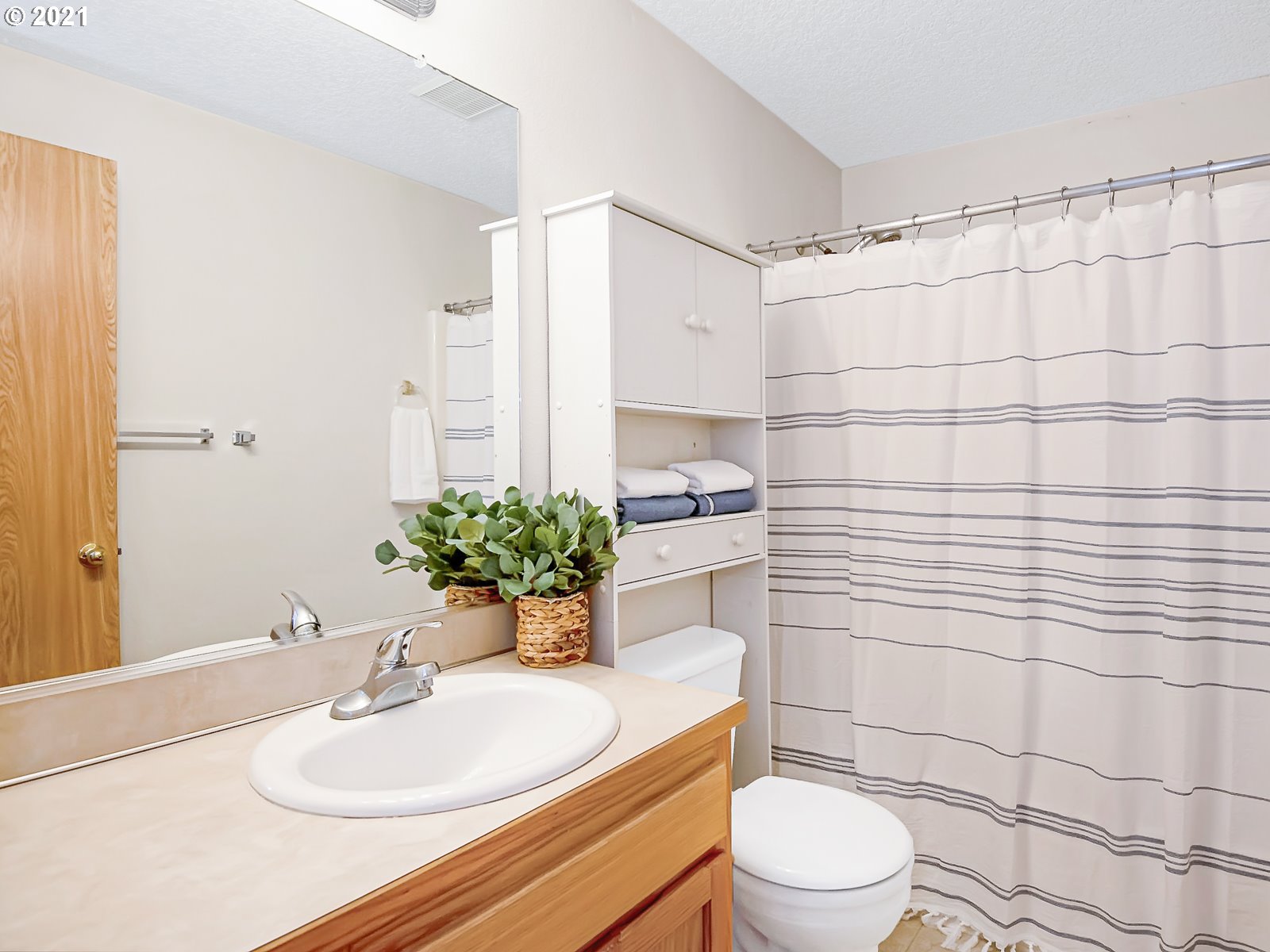 3587 Southwest 25th Street Gresham, OR 97080 - Photo 25 of 29 Gallery Image 25