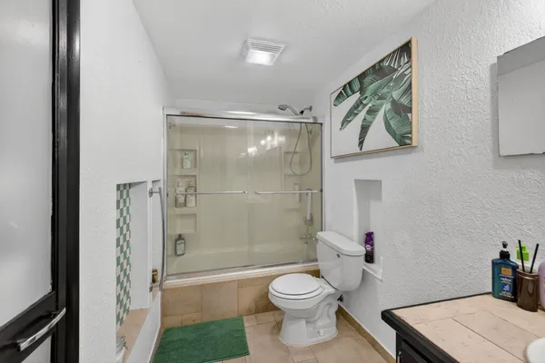 $2,950 | 4491 Crystal Lake Drive, Unit 201A, Deerfield Beach, FL 33073