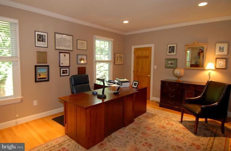 702 Villa Ridge Road Falls Church, VA 22046 - Photo 22 of 30 a living room with furniture a large window and desk