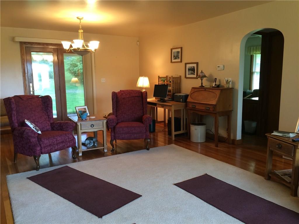 2550 Pulaski Road New Castle, PA 16105 - Photo 3 of 19