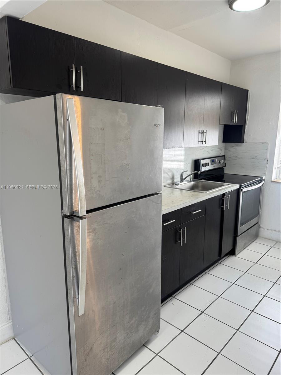 7300 Harding Avenue, Unit 28 Miami Beach, FL 33141 - Photo 6 of 7 Photo 6