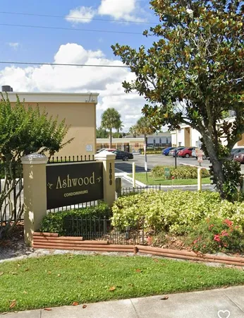$1,600 | 1000 Lake Of The Woods Boulevard, Unit 205H, Fern Park, FL 32730