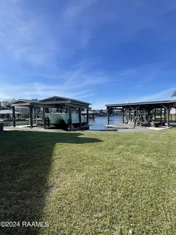 $799,000 | 387 Admiral Craik Drive, Grand Isle, LA 70358