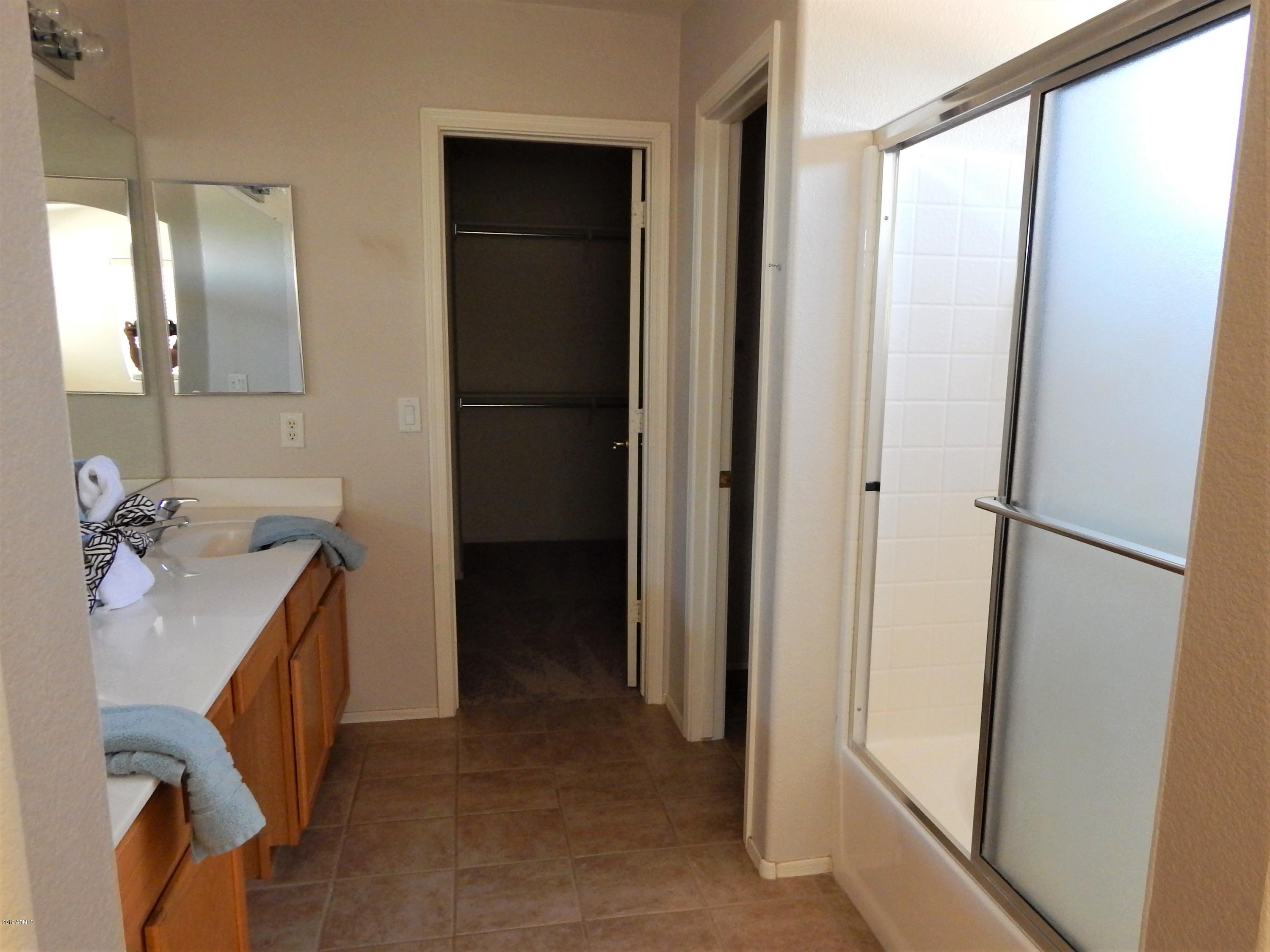 4008 East Ironhorse Road Gilbert, AZ 85297 - Photo 12 of 23 Master Bath